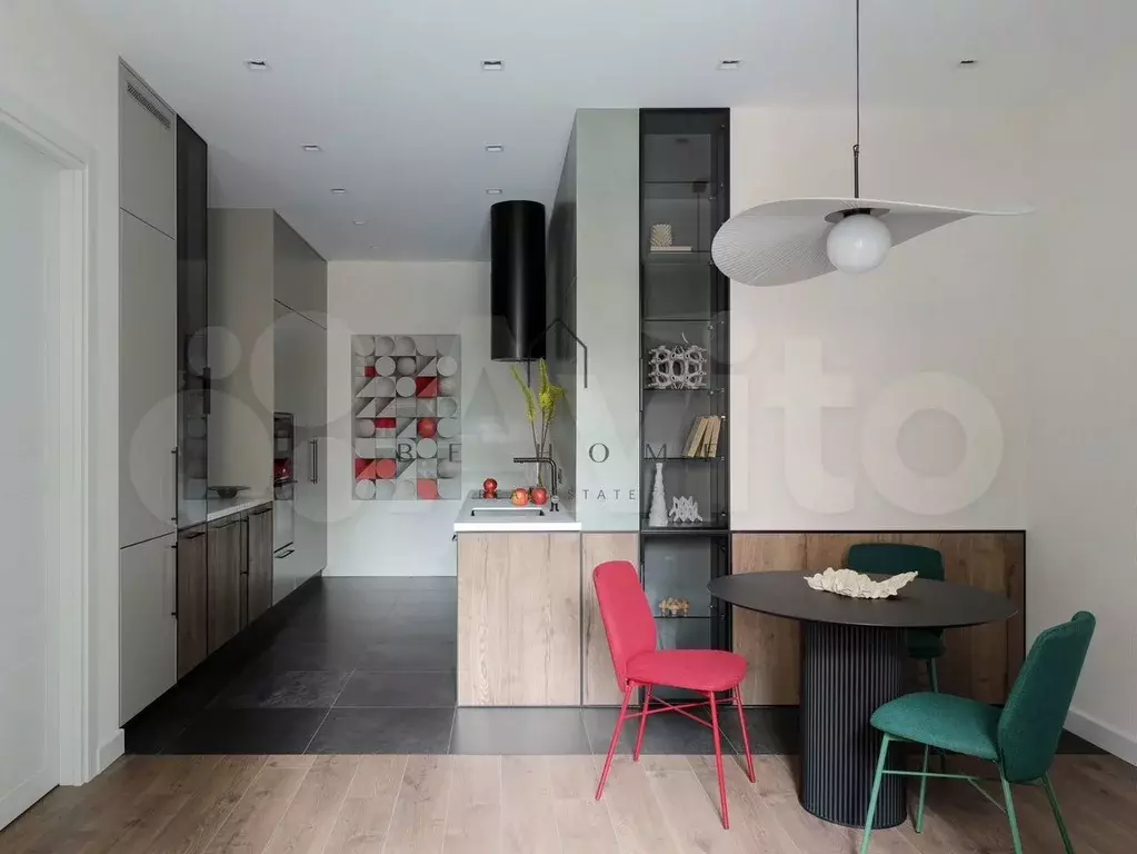 3-к. квартира, 77 м, 3/8 эт. - Фото 1