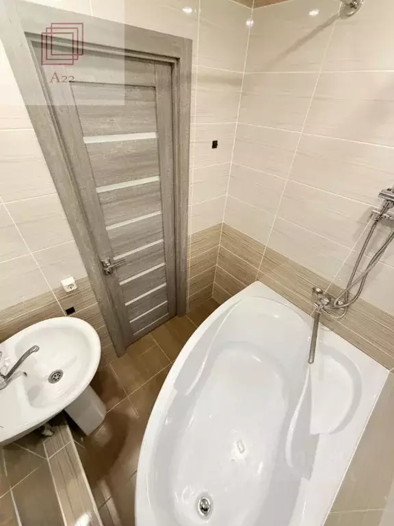 2-к кв. Алтайский край, Заринск ул. Металлургов, 15/3 (51.1 м) - Фото 1