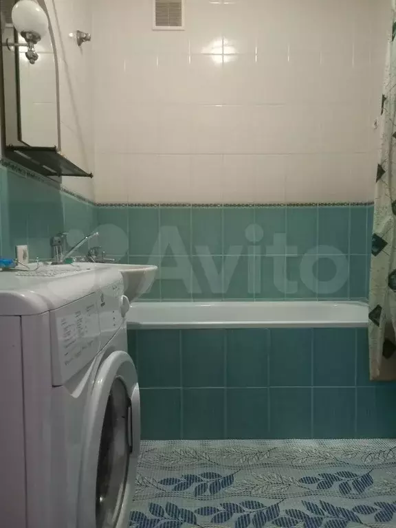 2-к. квартира, 58 м, 2/3 эт. - Фото 0