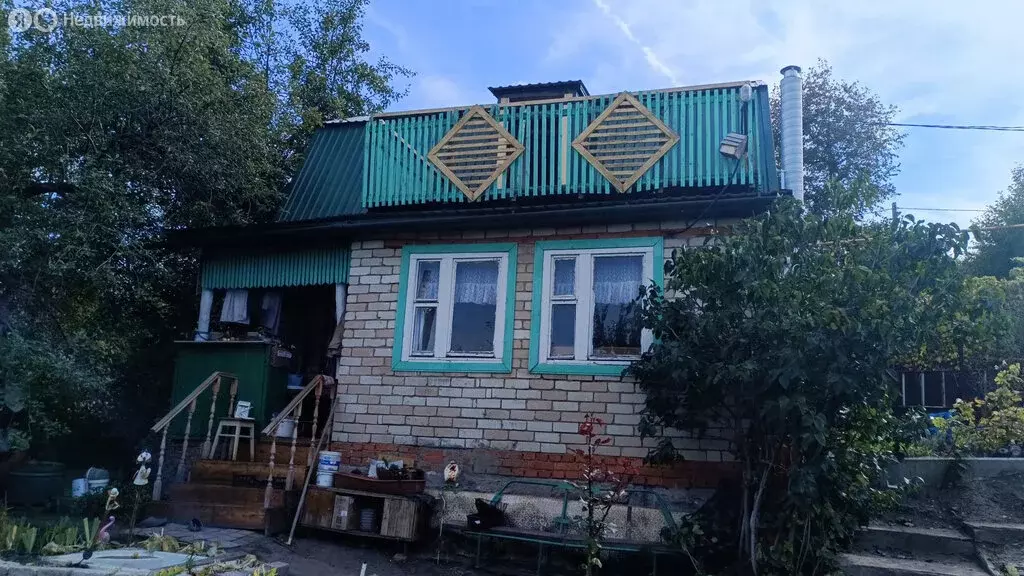 Дом в село Александровка, Заречная улица, 3 (60 м) - Фото 1