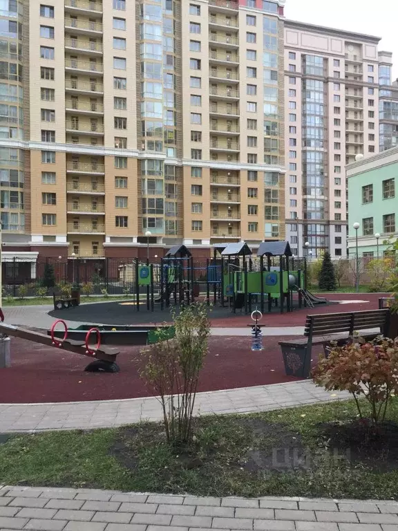 2-к кв. Москва Мосфильмовская ул., 88к4с2 (80.0 м) - Фото 1
