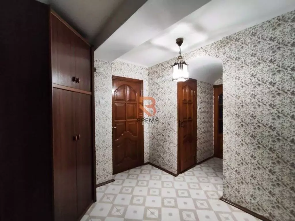 3-к кв. Севастополь ул. Героев Бреста, 46В (68.8 м) - Фото 1