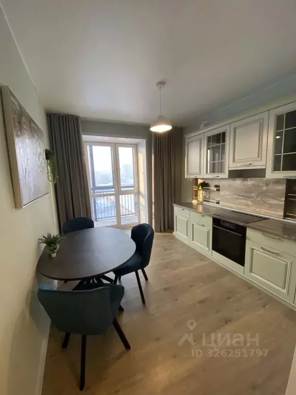 2-к кв. Красноярский край, Красноярск ул. Ладо Кецховели, 27 (60.0 м) - Фото 1