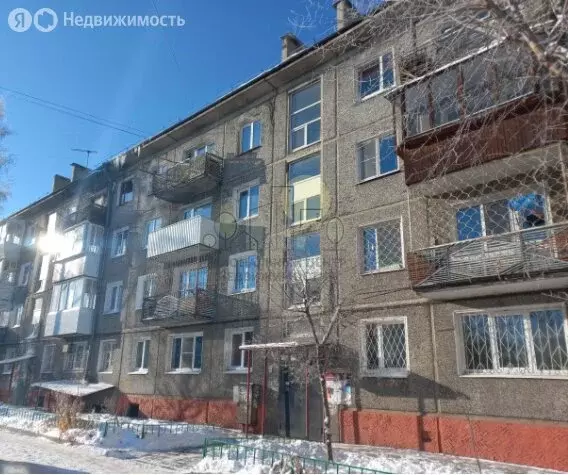 1-комнатная квартира: Иркутск, 4-я Железнодорожная улица, 73 (33 м) - Фото 0