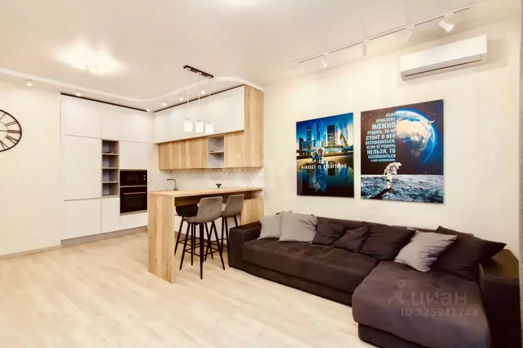 2-к кв. Тюменская область, Тюмень ул. Федюнинского, 30к6 (64.6 м) - Фото 2