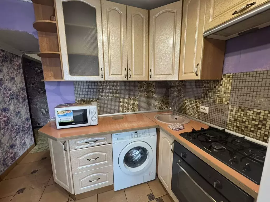 2-к. квартира, 45 м, 4/9 эт. - Фото 1