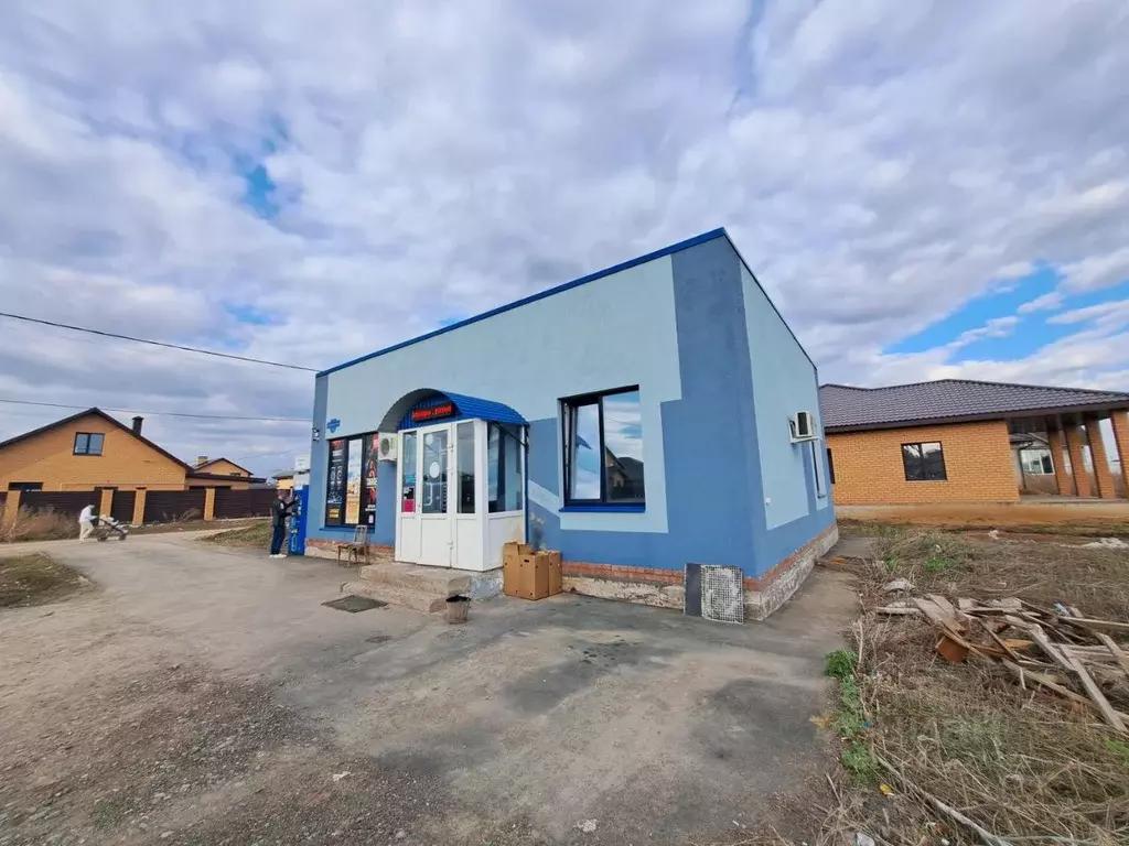 Дом в Оренбургская область, Оренбургский район, пос. Весенний ул. ... - Фото 1