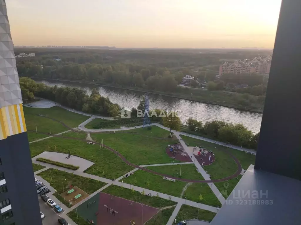 2-к кв. Московская область, Долгопрудный Парковая ул., 46 (41.2 м) - Фото 0