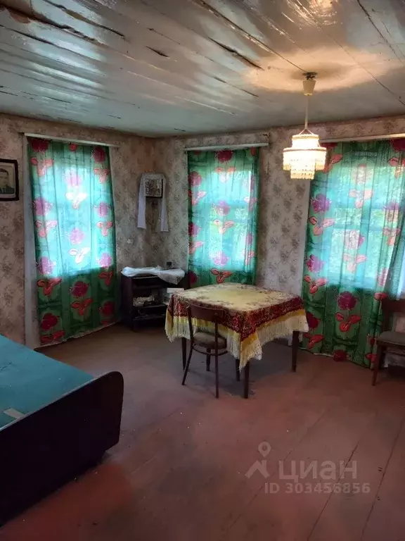 Дом в Курская область, Золотухинский район, Будановский сельсовет, д. ... - Фото 0