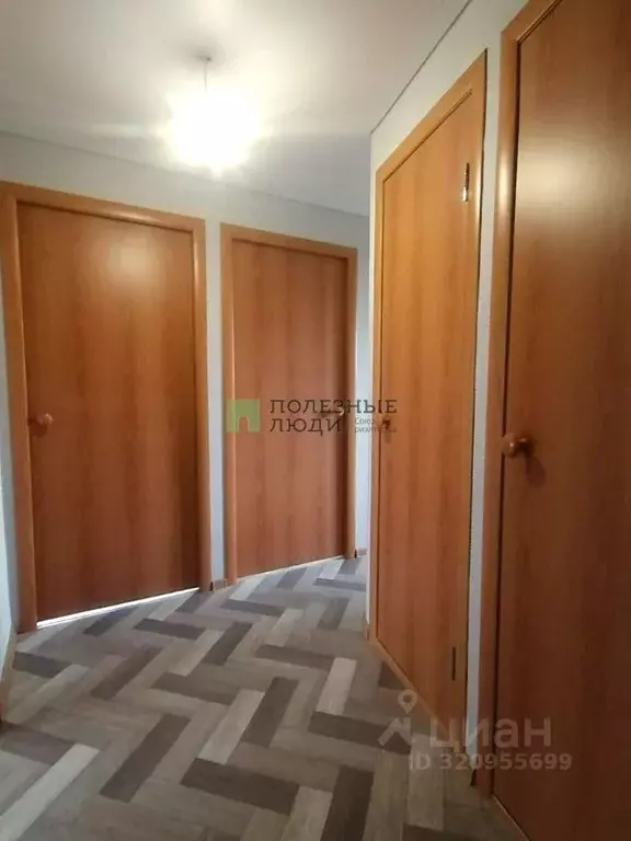 4-к кв. Самарская область, Сызрань пос. Новокашпирский, ул. ... - Фото 1