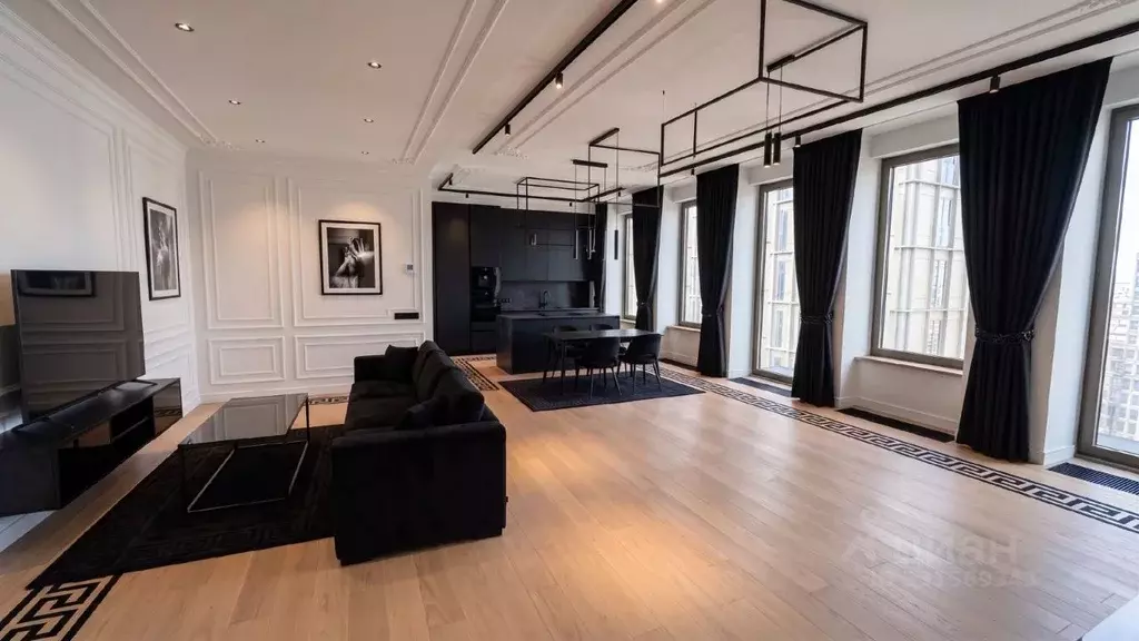 4-к кв. Москва ул. Костикова, 4к3 (200.0 м) - Фото 1