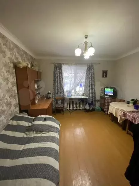 Комната 20м в 3-к., 2/3эт. - Фото 0