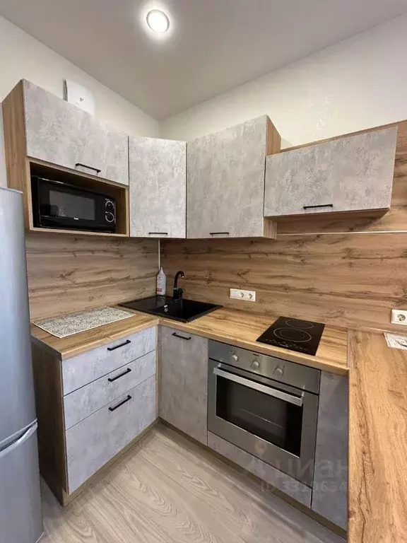 1-к кв. Татарстан, Казань ул. Родины, 26Б (33.0 м) - Фото 2