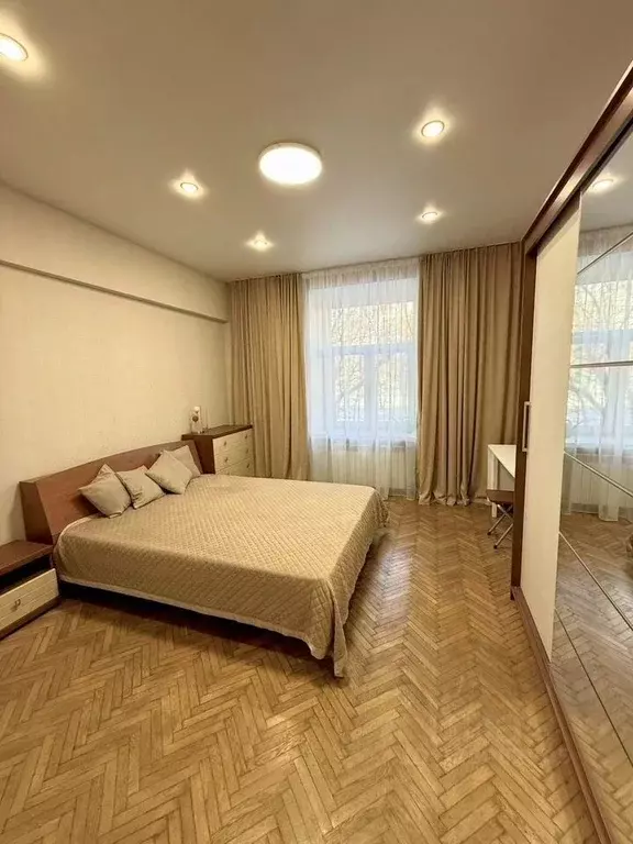 3-к кв. Москва ул. Бориса Галушкина, 17 (80.0 м) - Фото 1