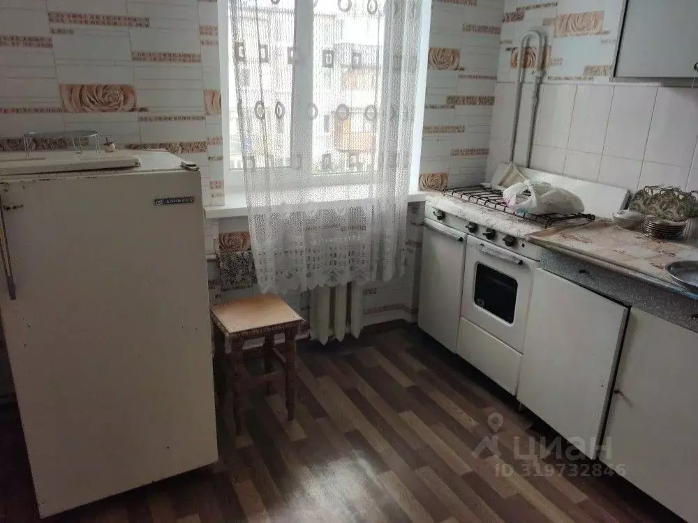 1-к кв. Крым, Керчь ул. Фурманова, 4А (30.1 м) - Фото 0