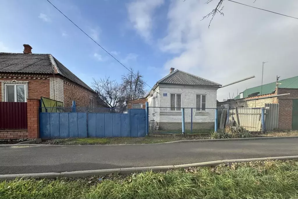 Дом в Краснодарский край, Тимашевск Мельничная ул., 93 (35 м) - Фото 1