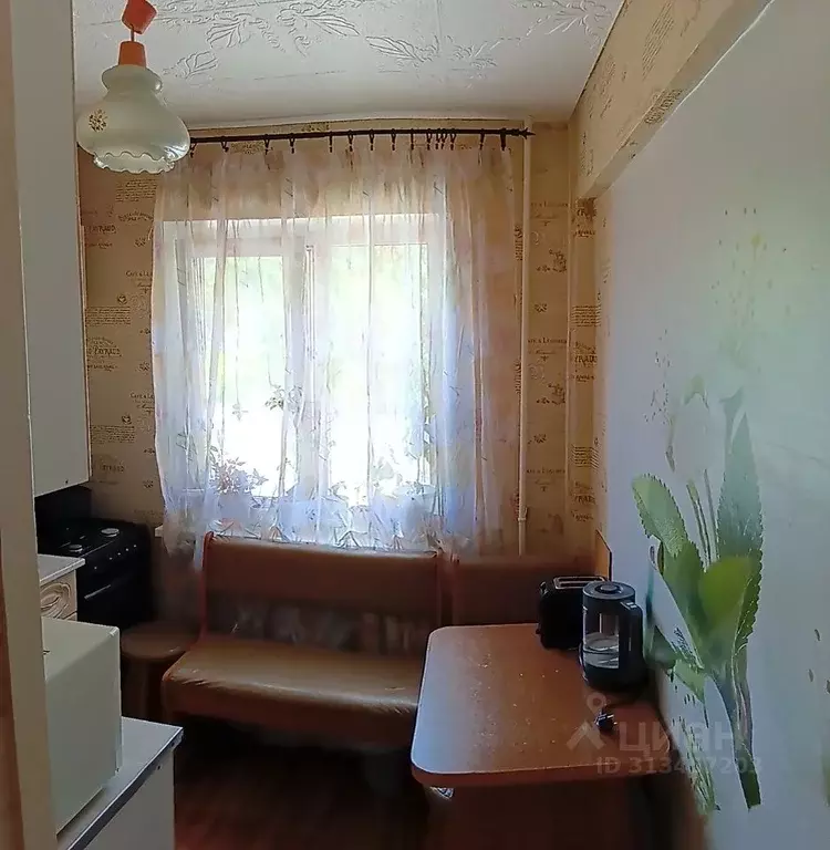 2-к кв. Омская область, Омск Крыловская ул., 54 (48.7 м) - Фото 2