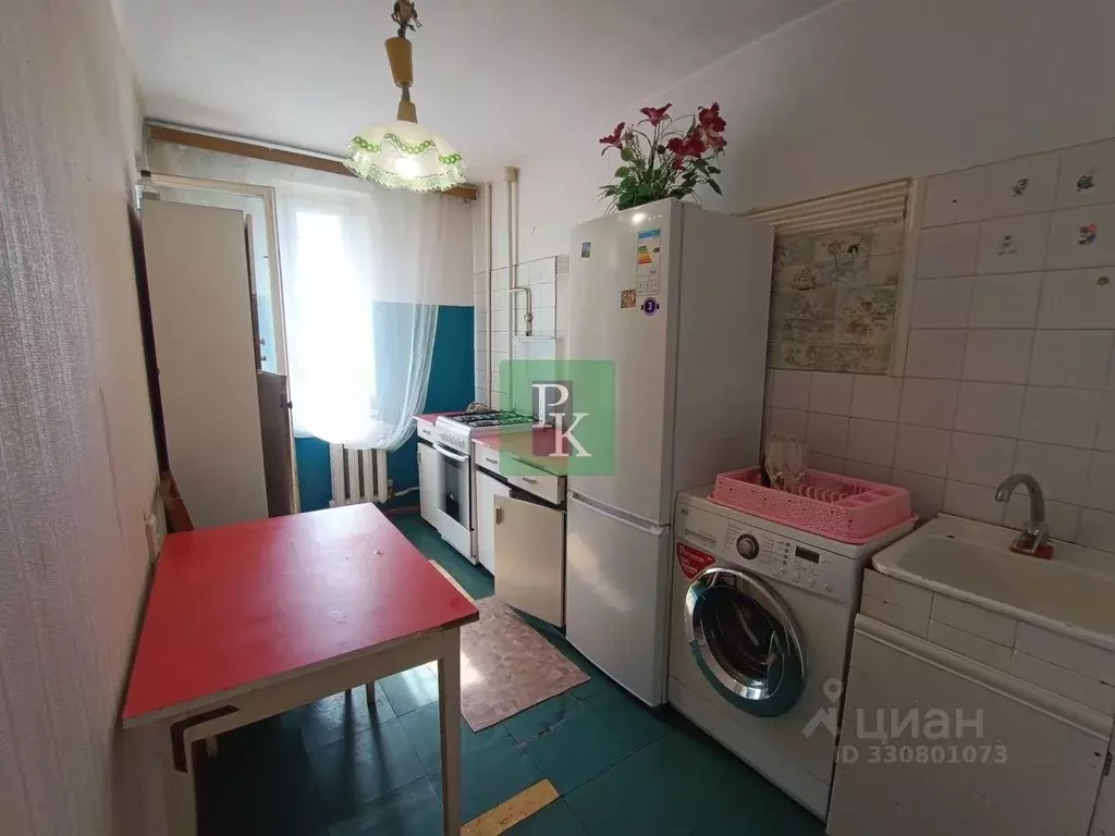 2-к кв. Севастополь ул. Дмитрия Ульянова, 1 (50.2 м) - Фото 1