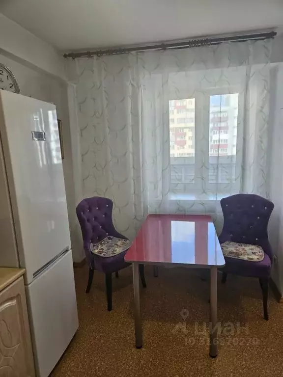 1-к кв. Иркутская область, Иркутск ул. Баумана, 233/6 (37.0 м) - Фото 0