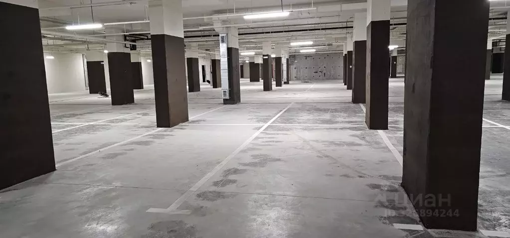 Гараж в Свердловская область, Екатеринбург ул. Боевых Дружин, 20 (16 ... - Фото 1