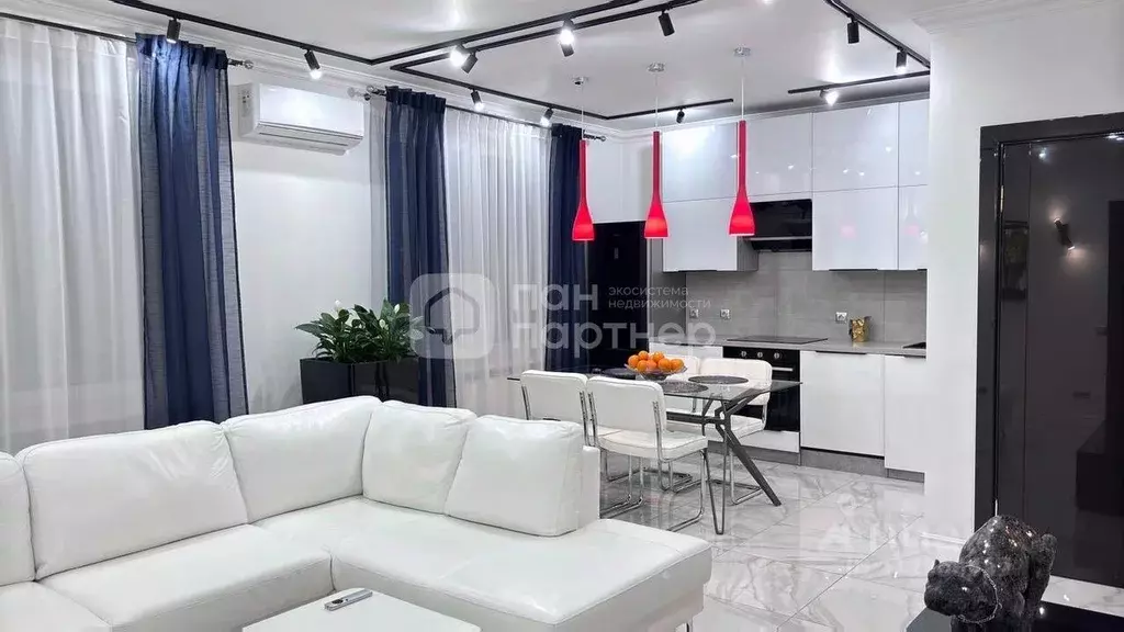 4-к кв. Санкт-Петербург Кременчугская ул., 19к3 (116.4 м) - Фото 1