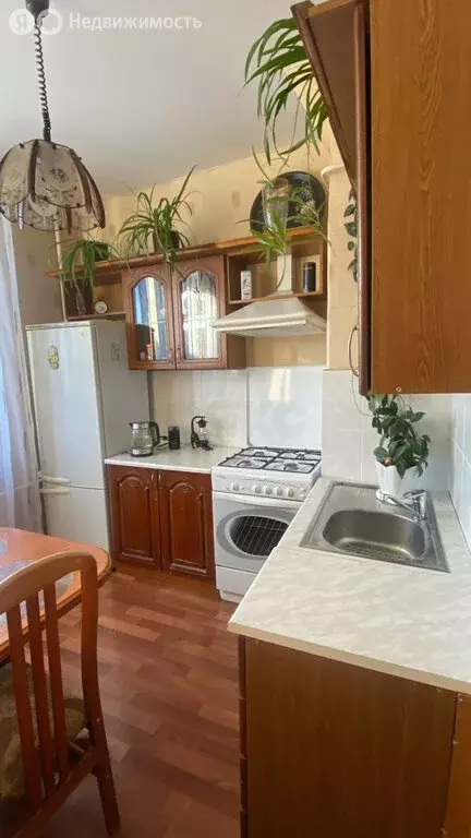 2-комнатная квартира: Волгоград, улица Дзержинского, 24 (53.6 м) - Фото 0