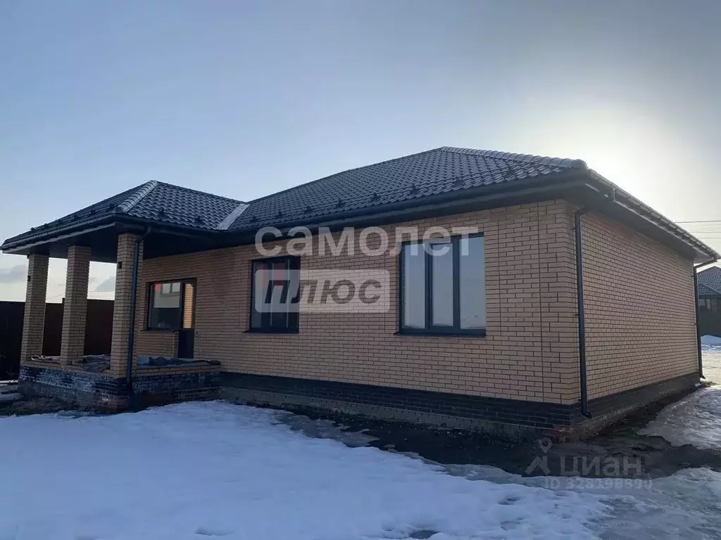 Дом в Курская область, Курский район, Моковский сельсовет, д. 1-я ... - Фото 2