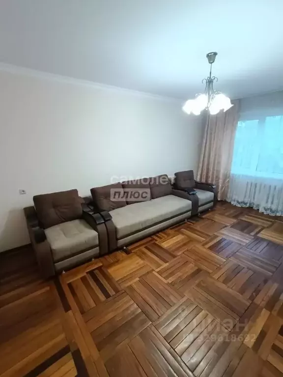 2-к кв. Кабардино-Балкария, Нальчик ул. Тарчокова, 54В (56.0 м) - Фото 2