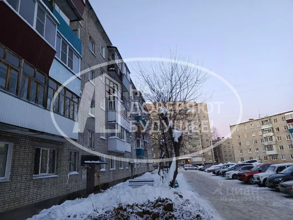 3-к кв. Удмуртия, Глазов Парковая ул., 39 (63.0 м) - Фото 1