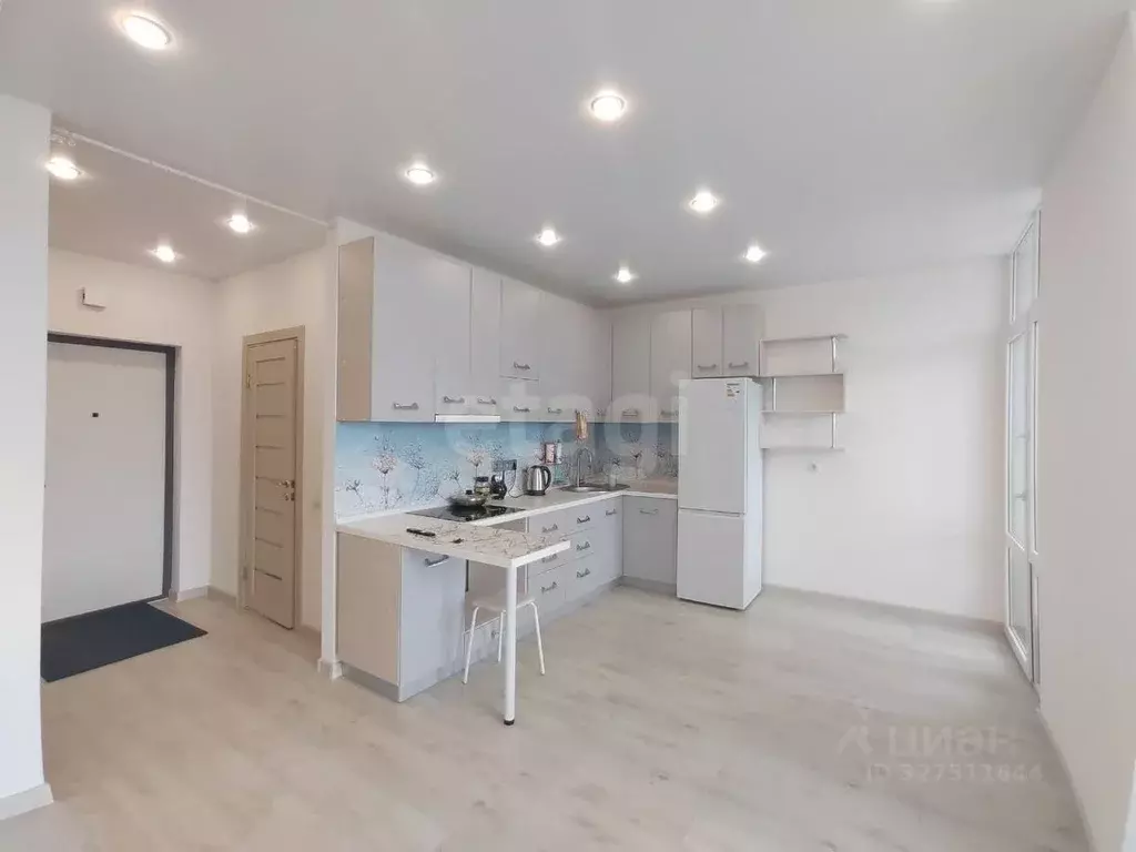 Студия Тюменская область, Тюмень ул. Павла Никольского, 12 (30.0 м) - Фото 1