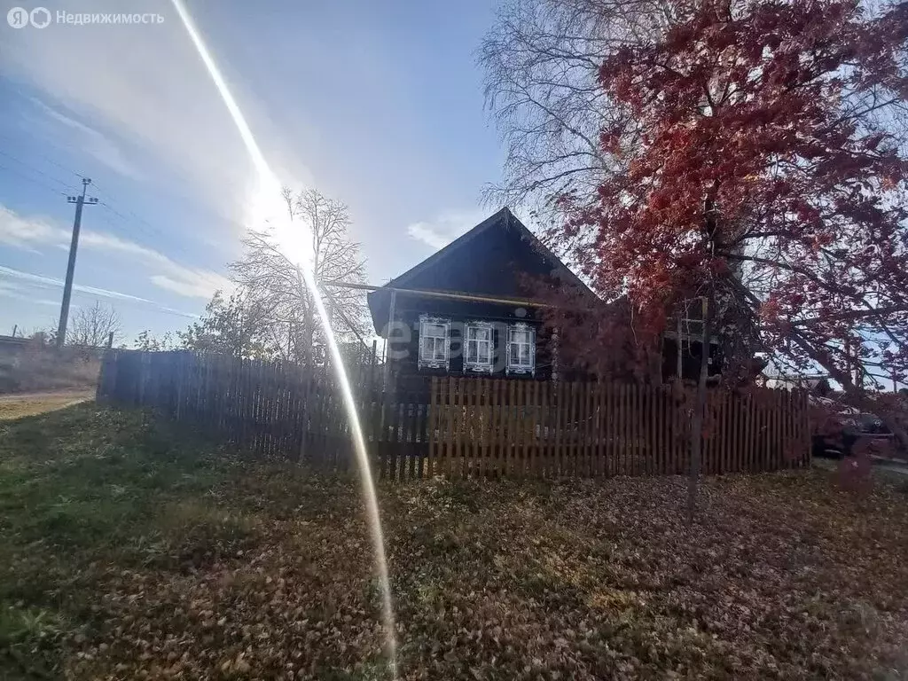 Дом в Горноуральский городской округ, село Лая, Круглая улица, 17 ... - Фото 0