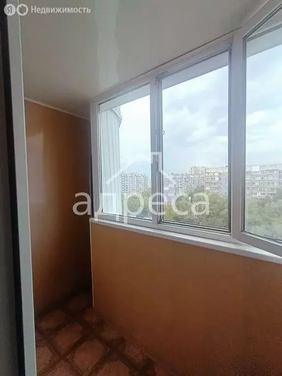 3-комнатная квартира: Самара, Ново-Садовая улица, 210/1 (69.9 м) - Фото 2