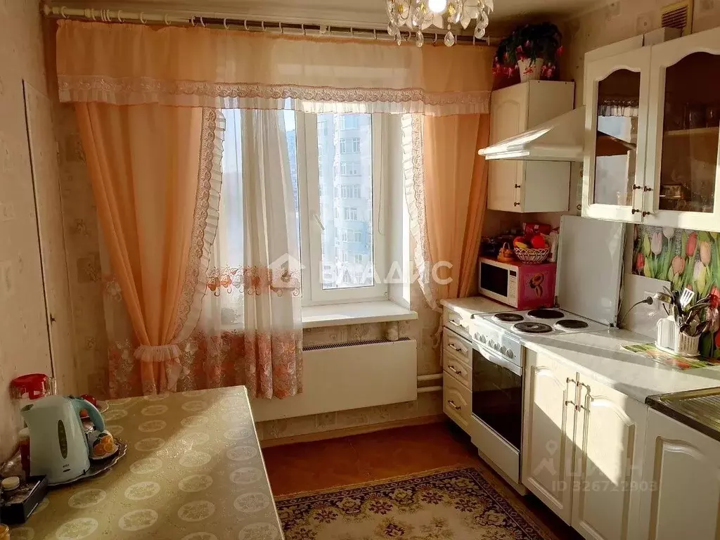 3-к кв. Белгородская область, Белгород ул. Щорса, 58 (65.0 м) - Фото 1