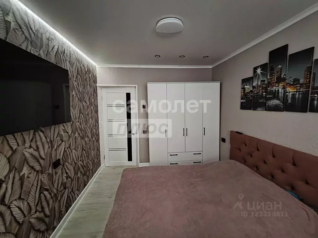 3-к кв. Белгородская область, Старый Оскол Восточный мкр, 2А (64.0 м) - Фото 1