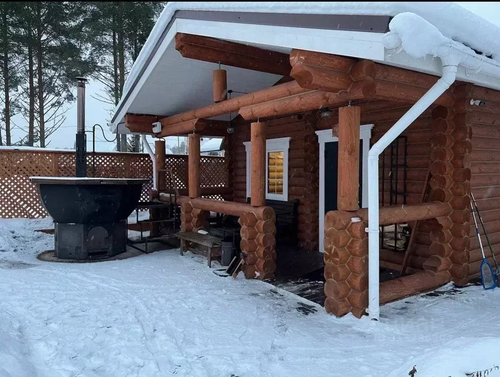 Дом в Карелия, Пряжинский район, Эссойльское с/пос, д. Сямозеро, ... - Фото 1