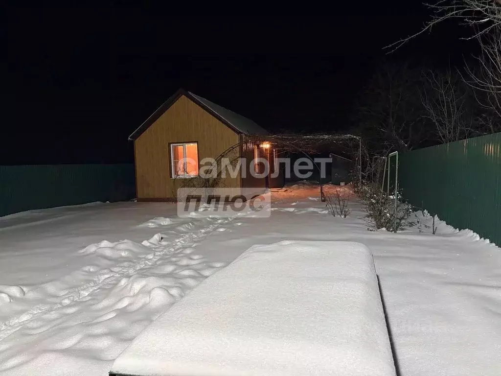 Дом в Липецкая область, Хлевенский район, Малининский сельсовет, д. ... - Фото 2