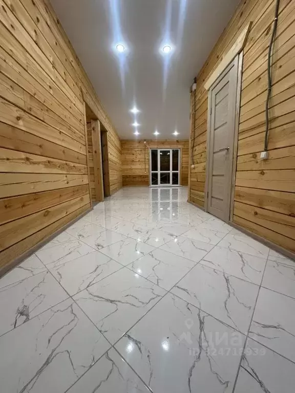 Дом в Иркутская область, Иркутский муниципальный округ, с. Хомутово ... - Фото 1