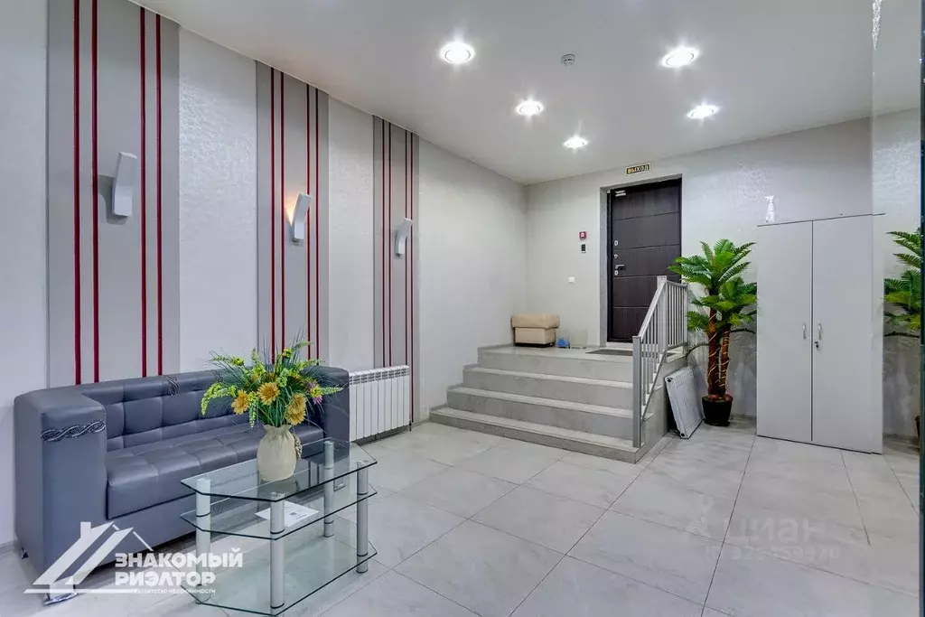 Офис в Хабаровский край, Хабаровск Ленинградская ул., 53к2 (15 м) - Фото 1