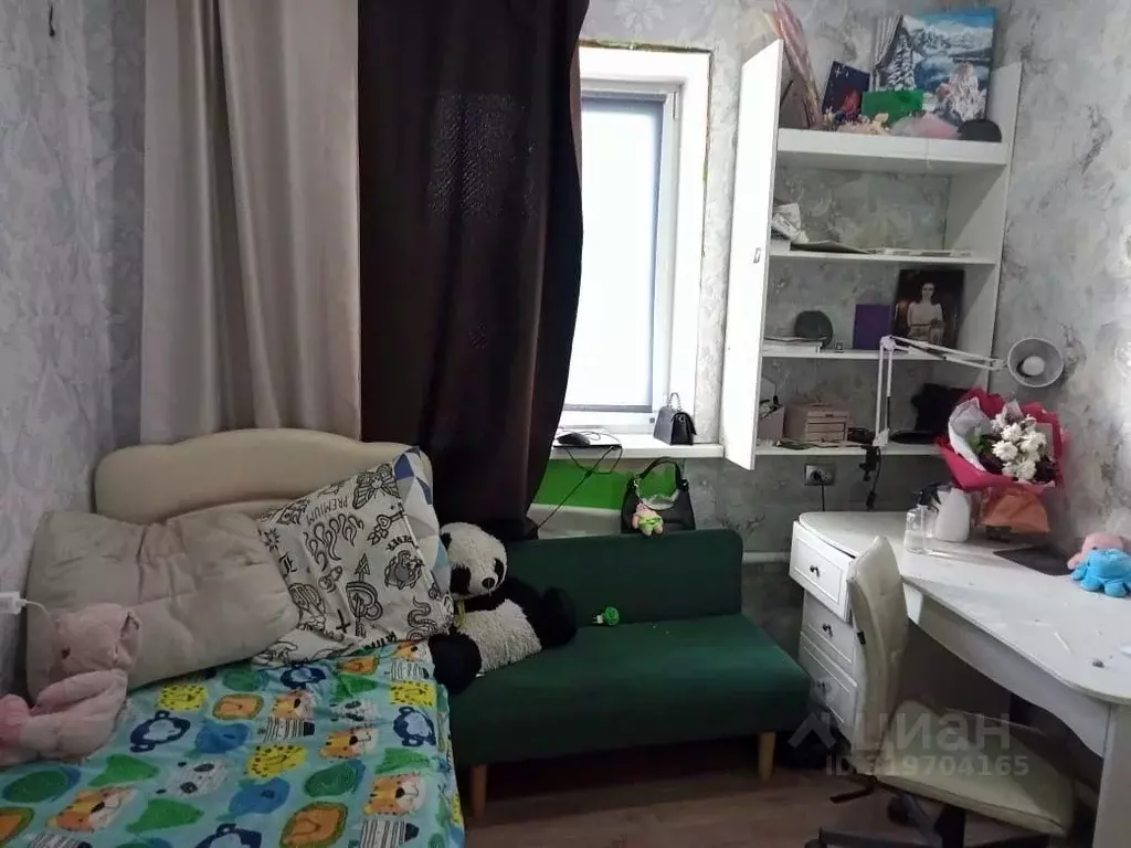 4-к кв. Омская область, Кормиловка рп ул. Ленина, 145 (68.9 м) - Фото 2