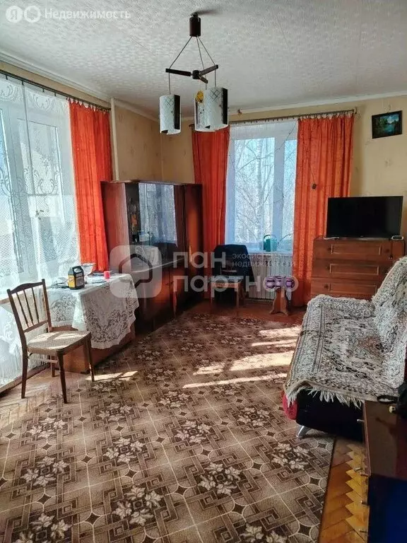 2-комнатная квартира: городской посёлок Сиверский, улица Военный ... - Фото 1