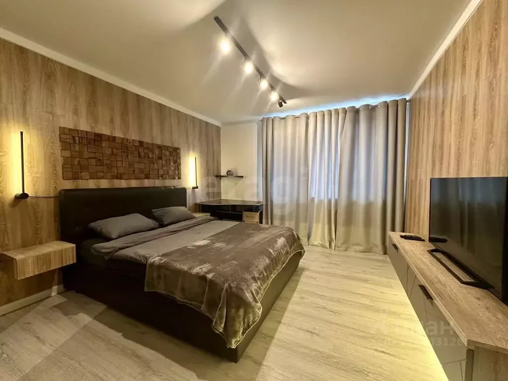 2-к кв. Татарстан, Казань ул. Оренбургский Тракт, 140Г (57.7 м) - Фото 1