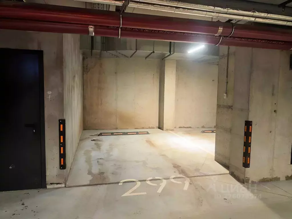 Гараж в Московская область, Красногорск ул. Большая Воскресенская, 5 ... - Фото 1