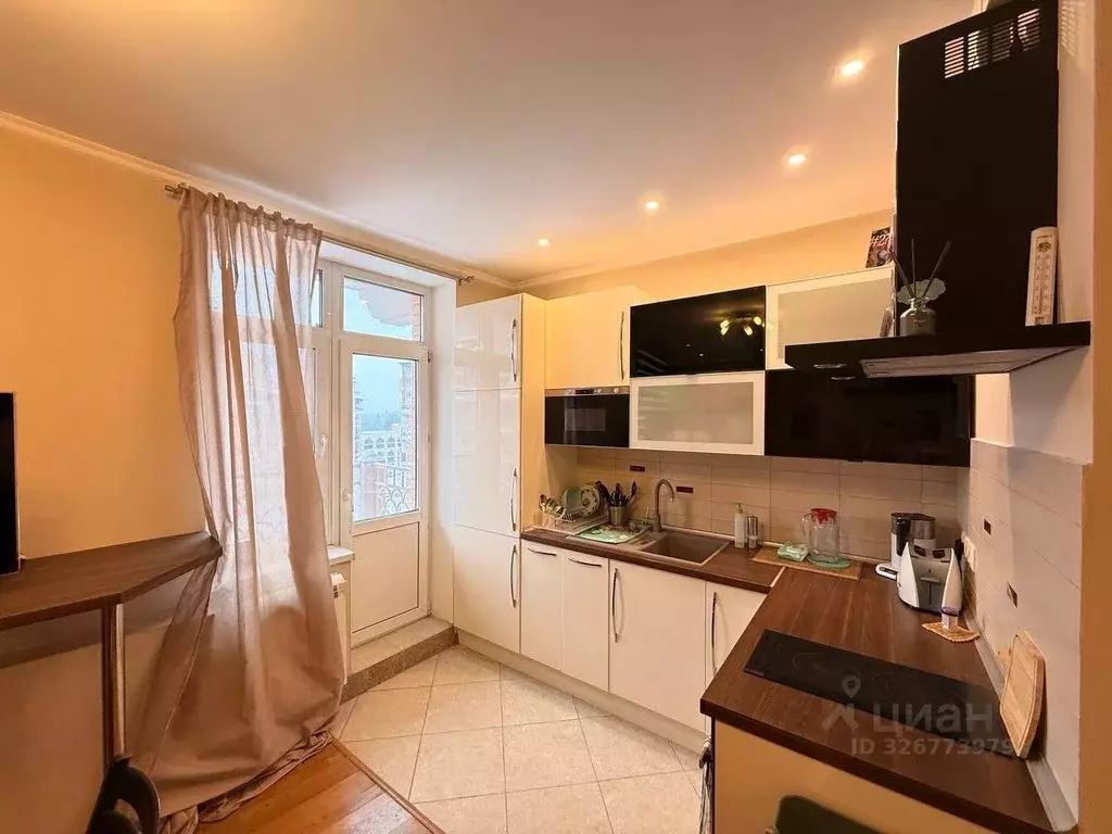 1-к кв. Московская область, Красногорск Опалиха мкр, ул. Дежнева, 6 ... - Фото 2