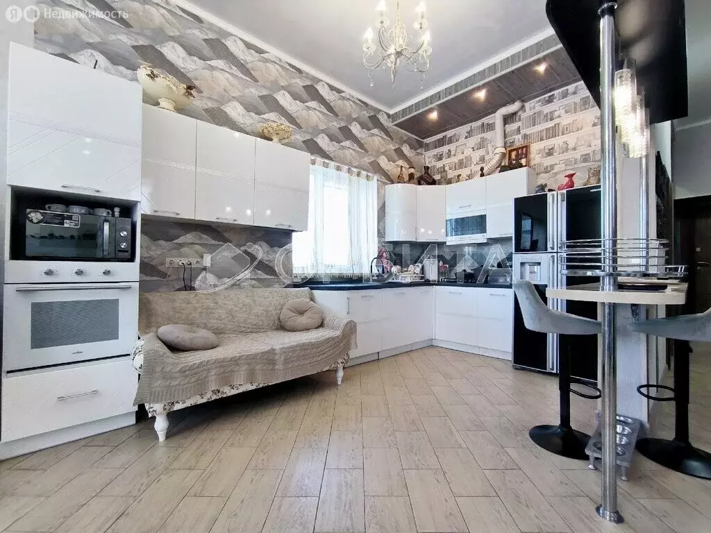 Дом в Тюмень, Угорская улица, 56 (222.7 м) - Фото 1