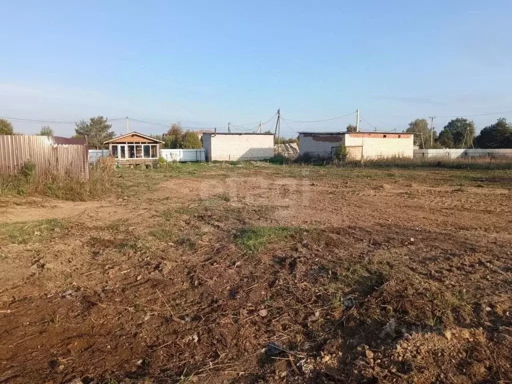 Участок в Вологодская область, пос. Майский ул. Дачная (10.4 сот.) - Фото 1