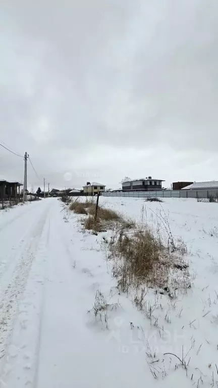 Участок в Чувашия, Чебоксарский муниципальный округ, д. Вурманкасы ... - Фото 1