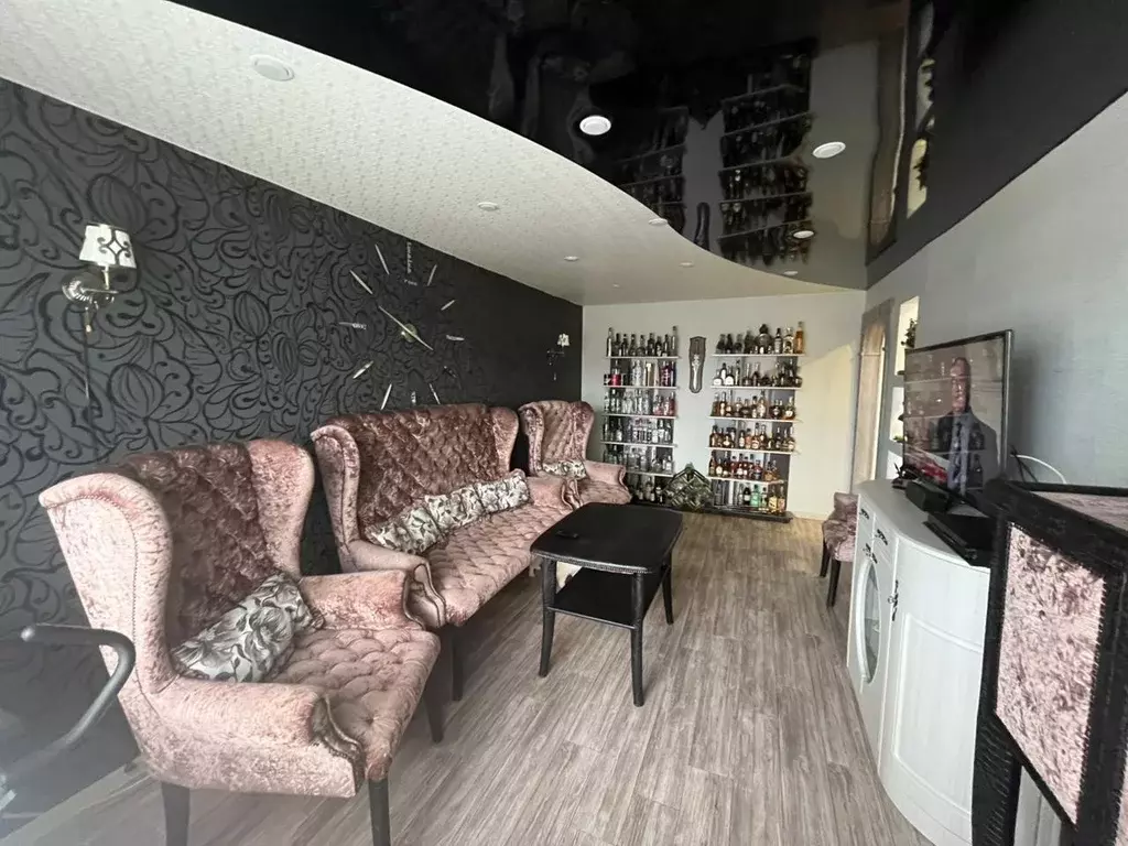 Продаётся 3-к квартира, 62.4 м - Фото 0