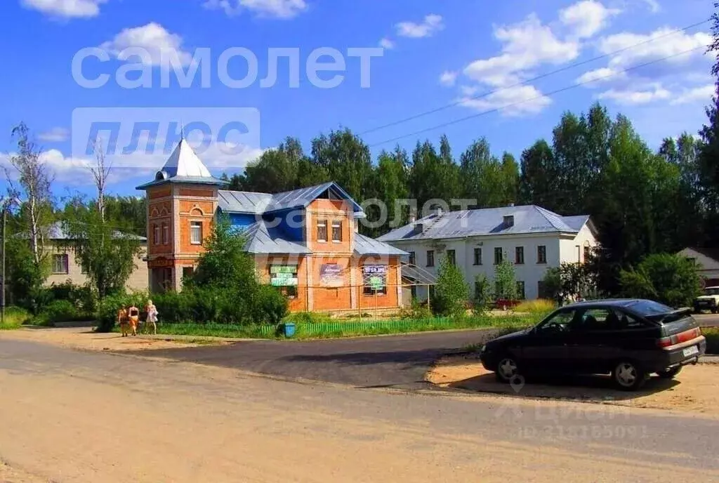 Коттедж в Вологодская область, с. Нюксеница ул. Советская, 4 (338 м) - Фото 0