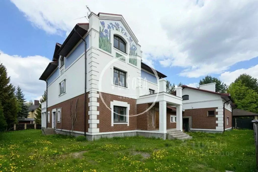 Коттедж в Московская область, Одинцовский городской округ, Рублевский ... - Фото 0