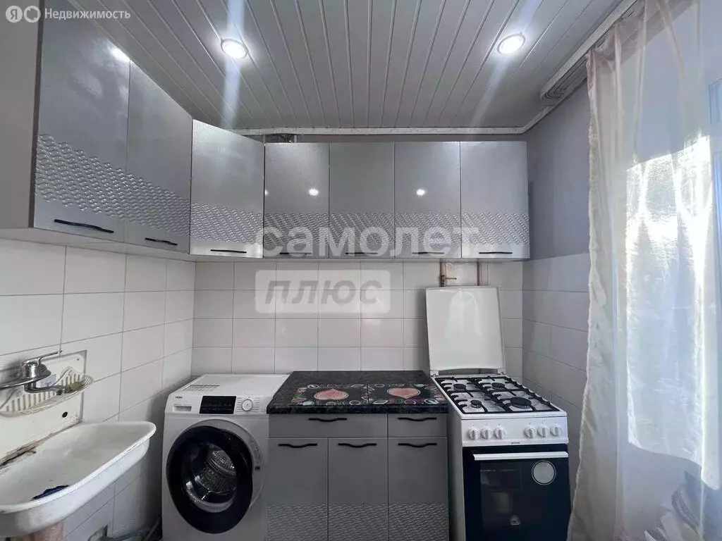 1-комнатная квартира: Омск, улица 20 лет РККА, 5к2 (35.2 м) - Фото 1